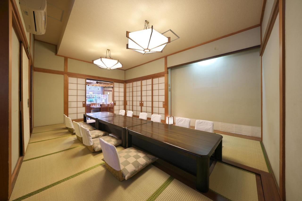 Hotel Kanazawa Kenrokusou Екстер'єр фото